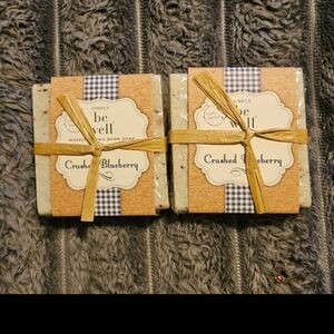 Be Well Crushed Blueberry Moisturizing & Exfoliating Bar Soap (2)